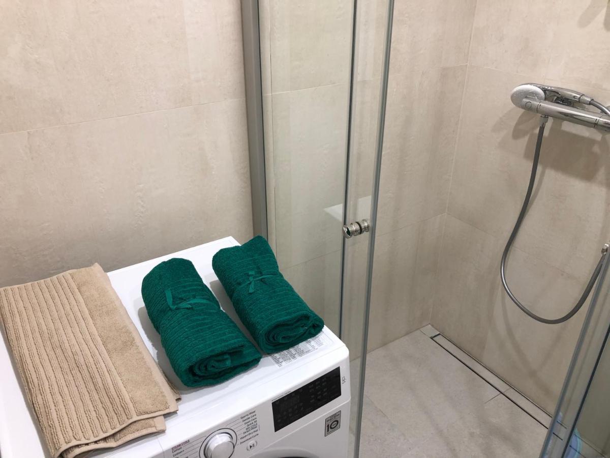 Your Home - Stylish Studio Apartment In Center, With Balcony & Self Check-In Vilnius Exterior photo