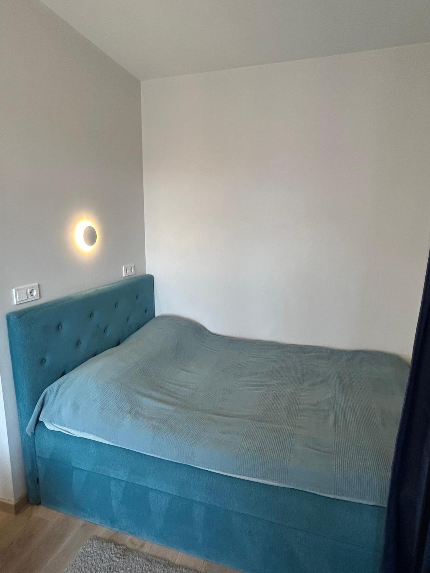 Your Home - Stylish Studio Apartment In Center, With Balcony & Self Check-In Vilnius Exterior photo