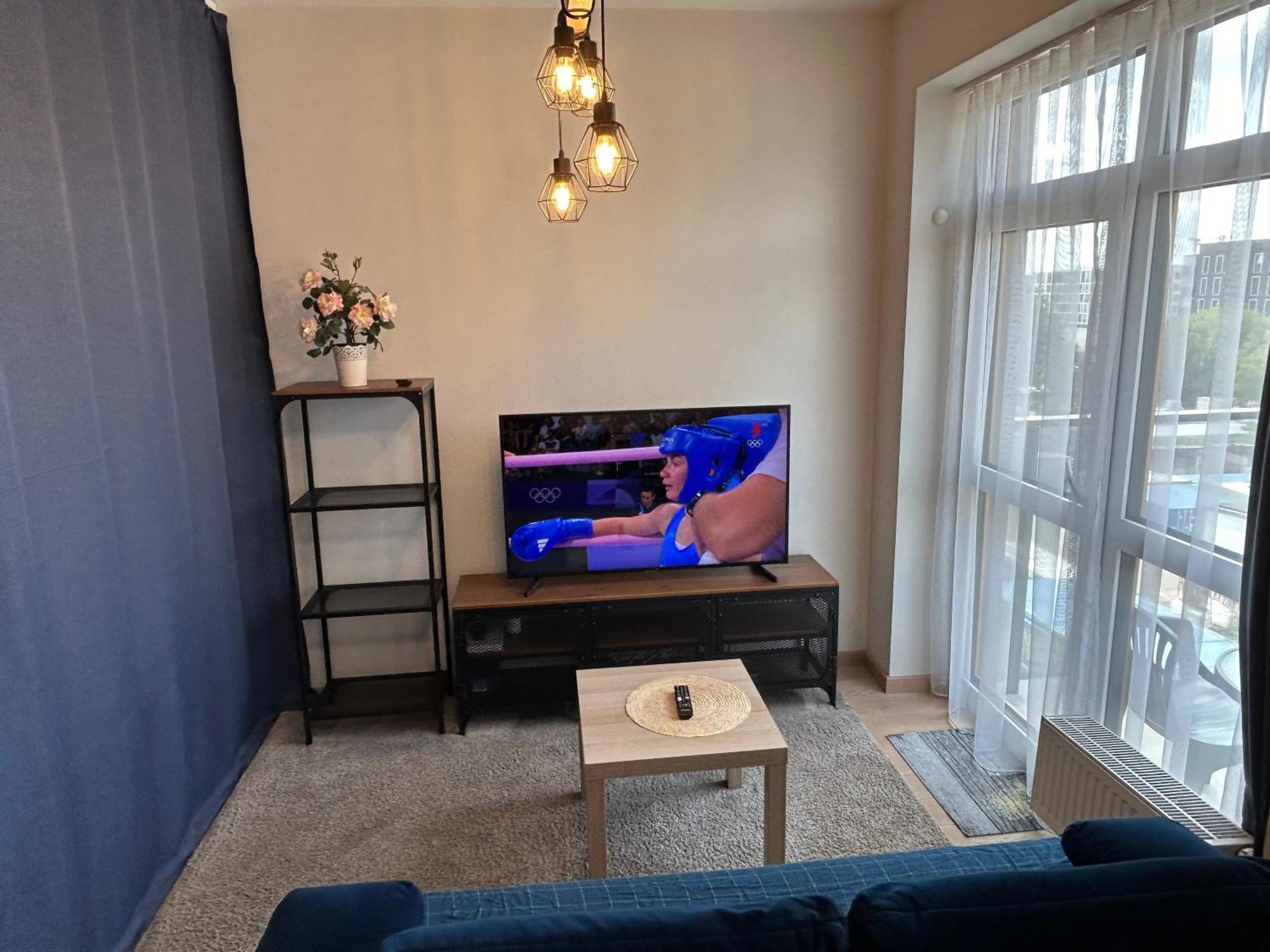 Your Home - Stylish Studio Apartment In Center, With Balcony & Self Check-In Vilnius Exterior photo